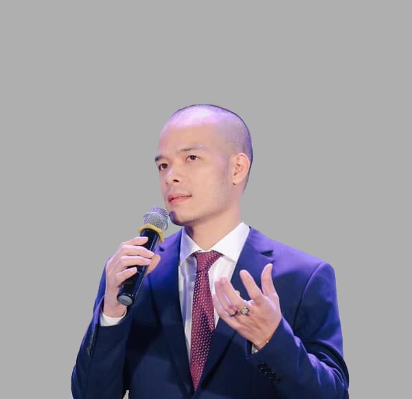 Giảng viên Nguyễn Minh Tuấn Học viện Kstudy