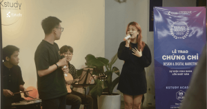 Ban nhạc văn cao biểu diễn tại buổi lễ