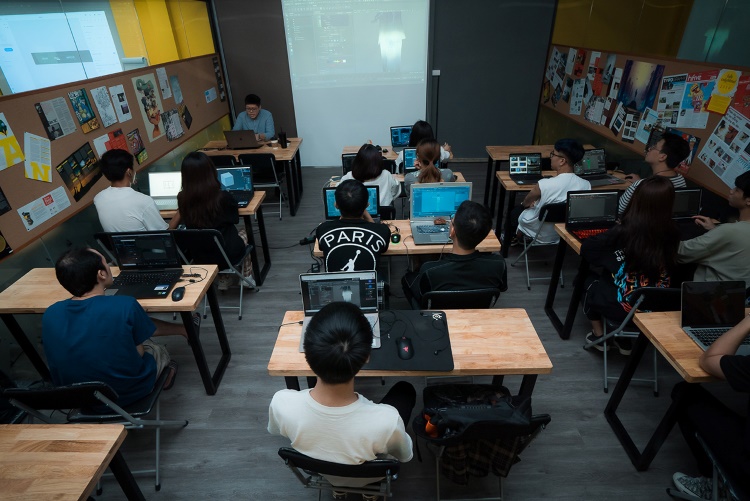 Top 5 trung tâm đào tạo thiết kế đồ họa tại hà nội 4 Fpt arena