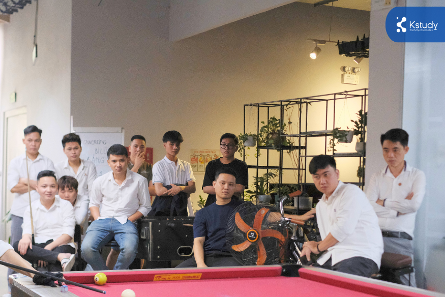 Giải billiard phong trào năm 2024 3 Cuộc thi billiard koworking (4)
