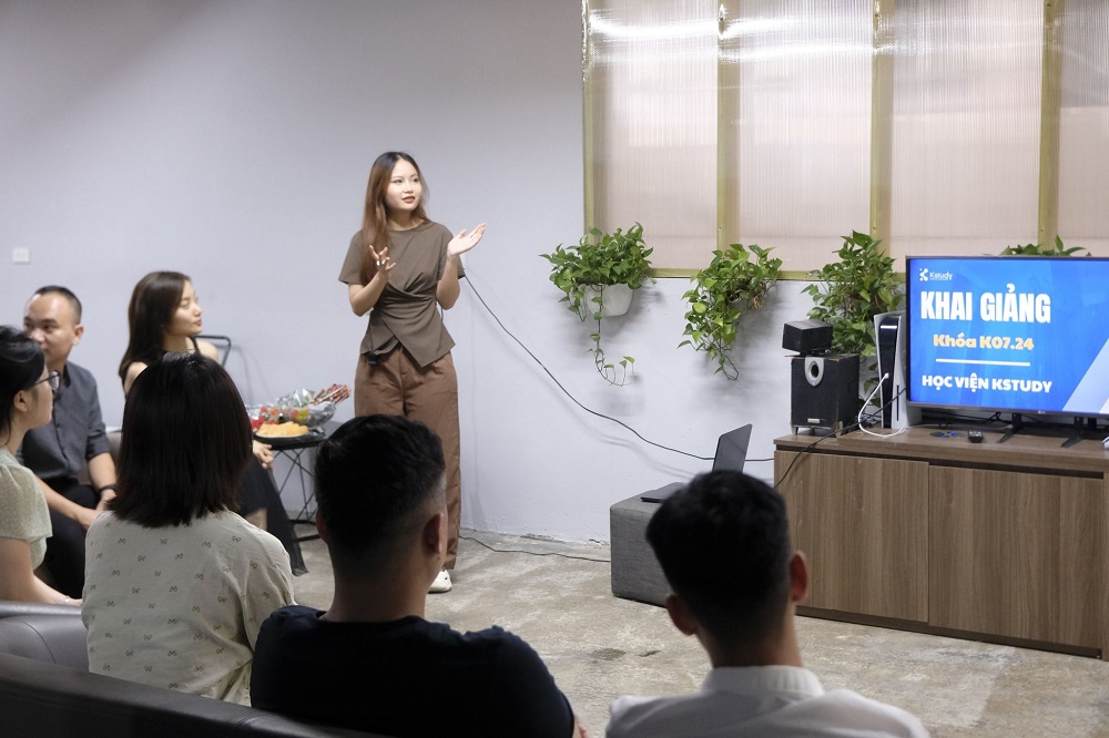 Kstudy- Lễ khai giảng tháng 7 khóa K0724 1 lễ khai giảng K0724 Kstudy