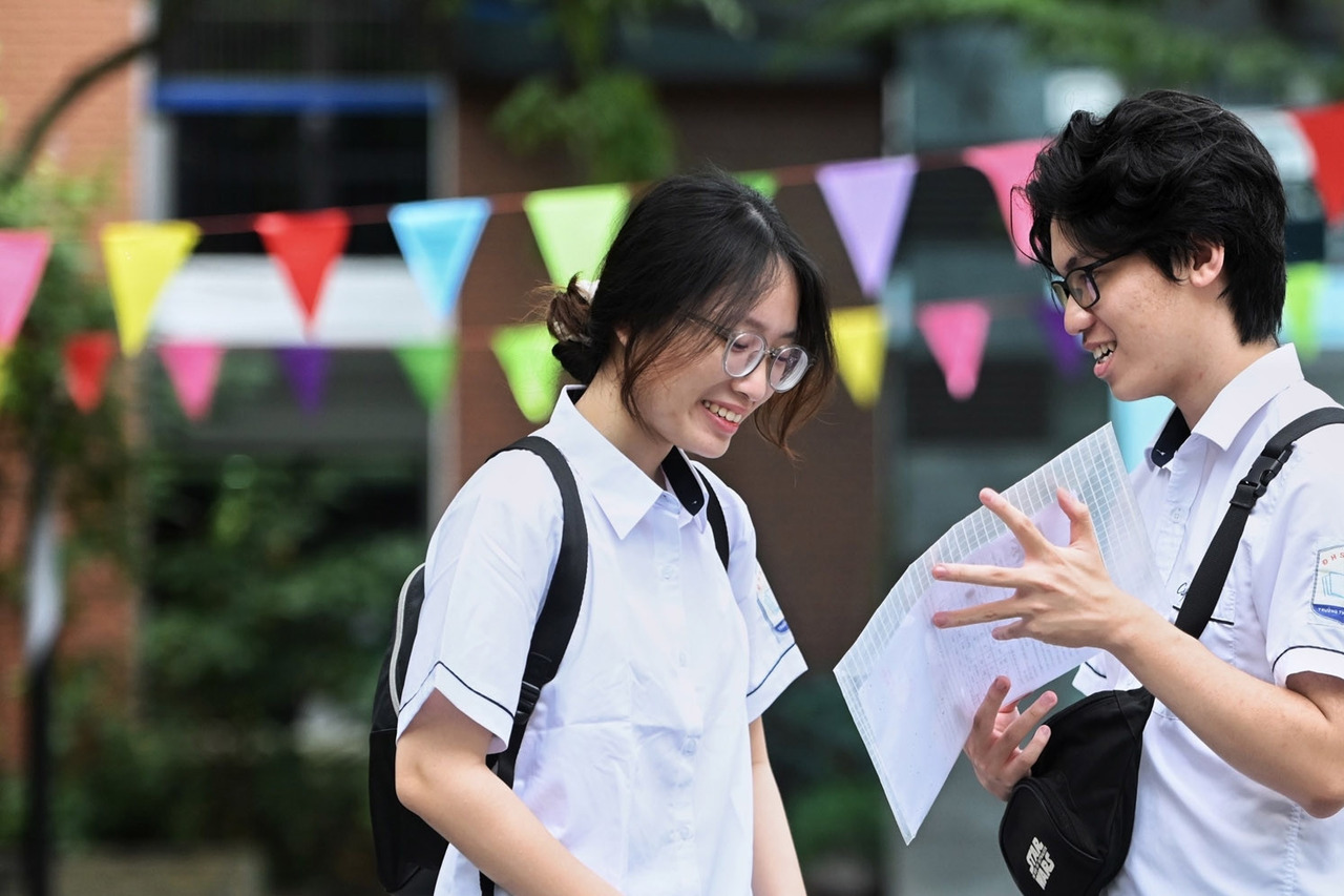 Mất cân bằng giữa tổ hợp Tự nhiên và Xã hội trong kỳ thi THPT 2024