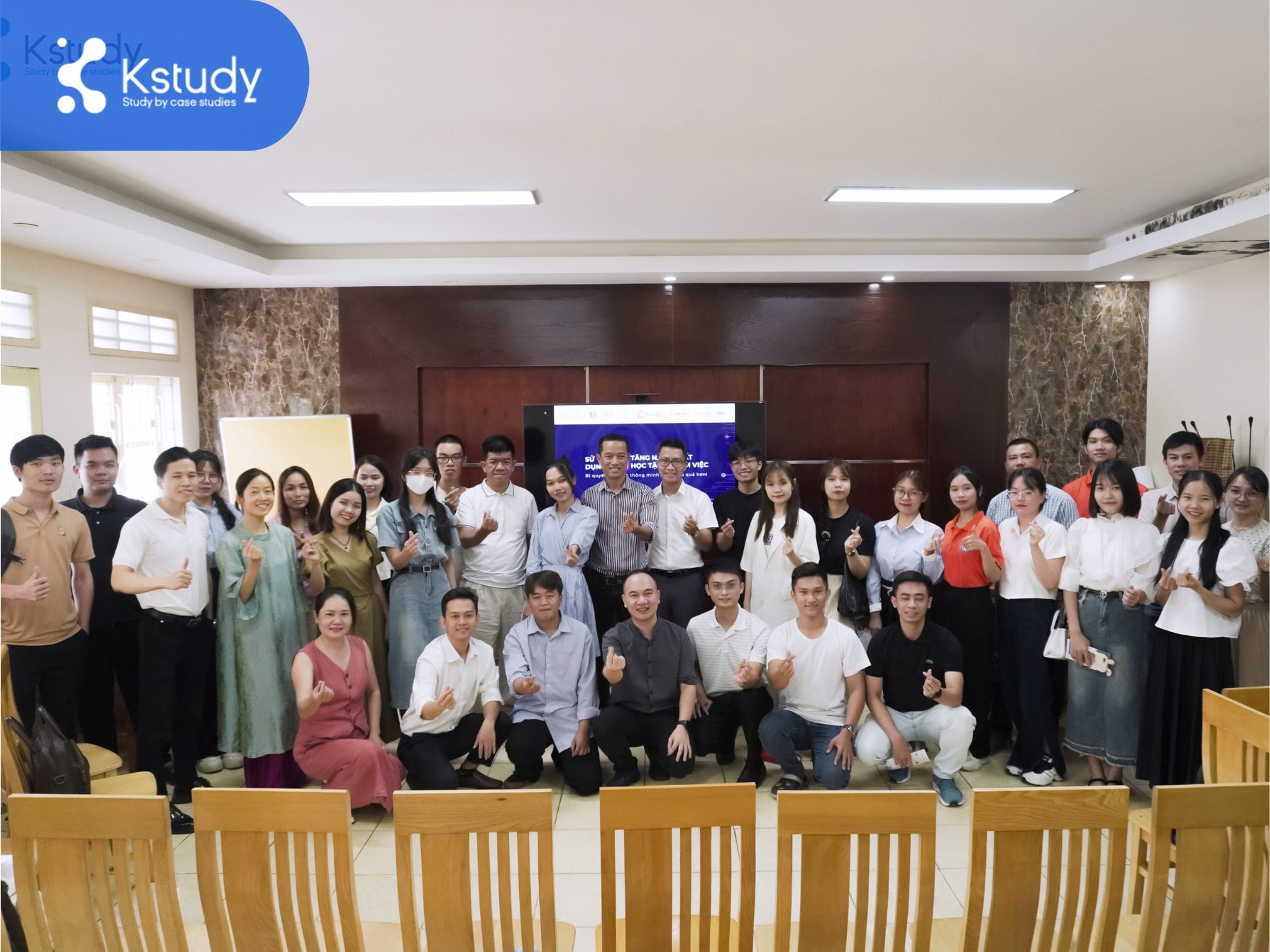 Workshop "Sử dụng AI tăng năng suất học tập và làm việc"