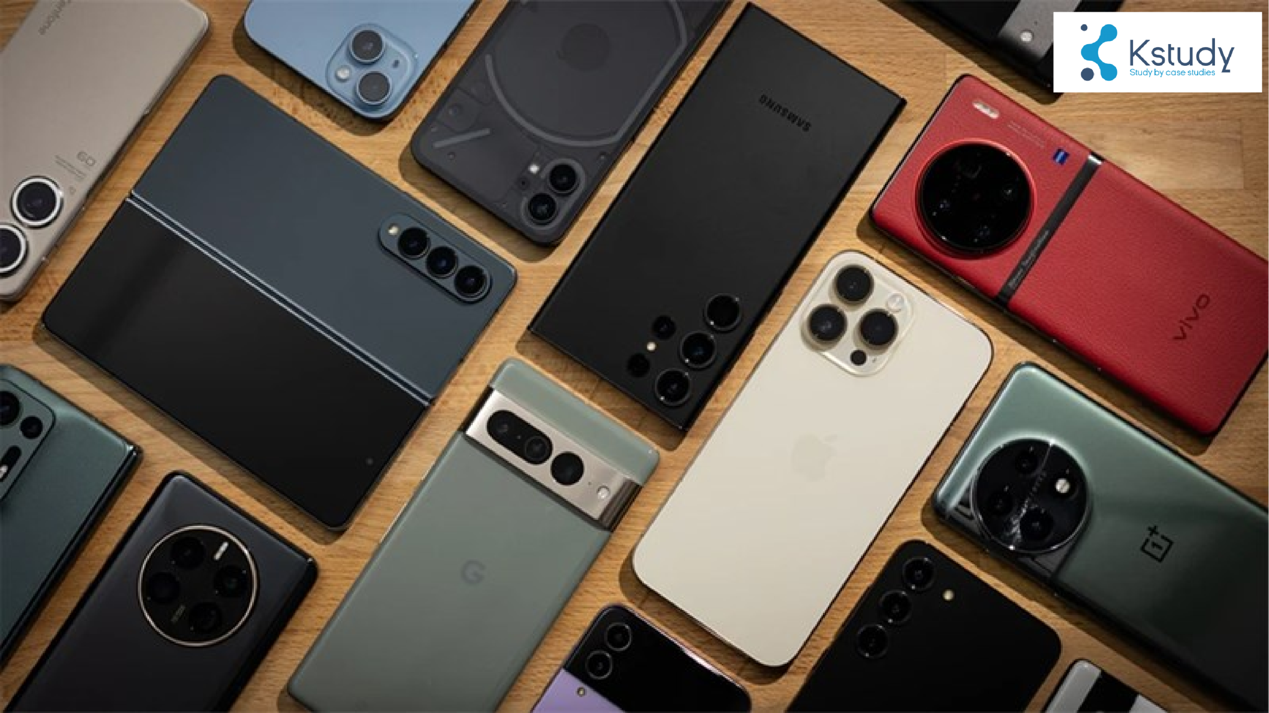 Bài học từ những thương hiệu thất bại tại việt nam 14 Smartphone mua tu cam xuc 2 scaled