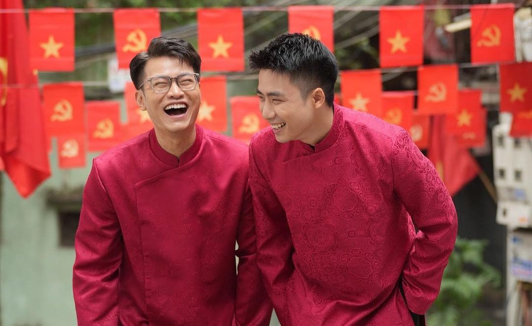 Ninh Dương Story mặc áo dài tết